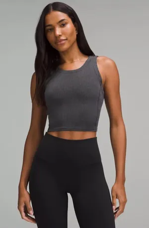 Lululemon top thumbnail 1