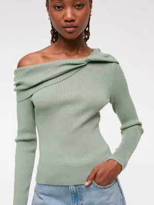 Abercrombie Asymmetrical Twist Top Sweater Green Size Medium thumbnail 1