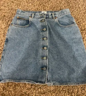 Calvin Klein Skirt  thumbnail 1