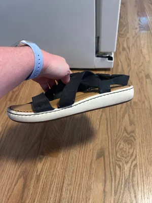 Born Black Strappy Sandals Size 9 thumbnail 5