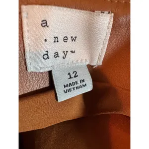 A New Day Cognac Faux Leather Mini Skirt Brown Size 12 Welt Pockets Mini Skirt thumbnail 7