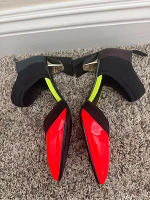 United Nude Red and Black Pointed Toe Mary Jane Heels Size 37 or 6.5 thumbnail 4
