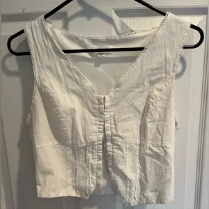 White Sleeveless Women's Top Size M thumbnail 1