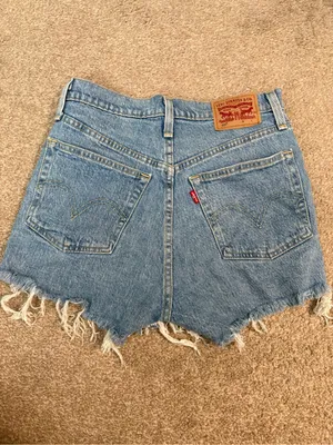 Levi's 501 Original High Rise Cut Off Distressed Denim Shorts Sans Souci thumbnail 4