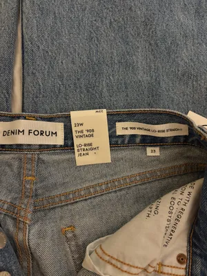 Aritzia Denim Forum the '90s Vintage Lo-Rise Straight Jeans thumbnail 6