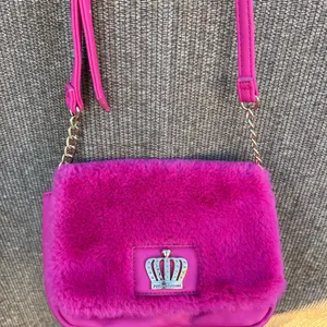 Juicy Couture Vibrant Pink Crossbody Bag Faux Fur Y2K Style thumbnail 5
