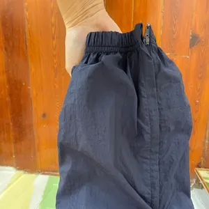 Vintage 90s Reebok Navy Nylon Track Pants Lined Zip Ankle Sz L 💚🎀 thumbnail 9