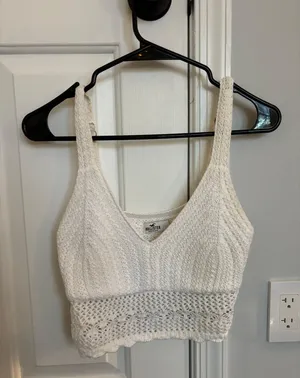 Hollister Tank thumbnail 1