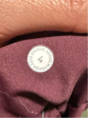 Lululemon Fast and Free Tight II 25" *Non-Reflective Nulux Garnet- Size 4 thumbnail 5