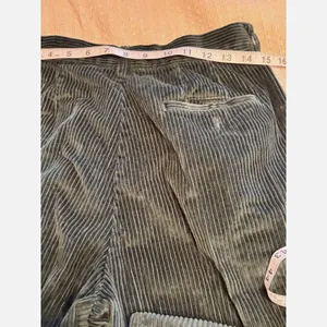 Eddie Bauer Corduroy Pants Womens Petite 10 Green Straight Leg High Rise thumbnail 3