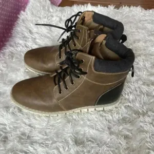 Steve Madden Blynx side zip boots Size 6 thumbnail 2