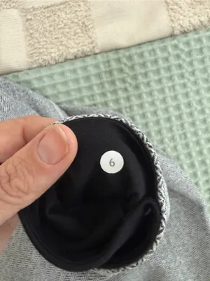 Lululemon Wunder Under leggings size 6‎ thumbnail 4
