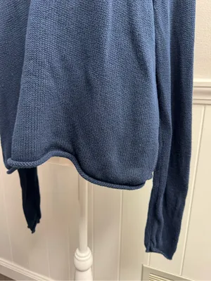 Pearls & Camo Palm Beach Long Sleeve Pullover Knit Sweater Blue Medium Coastal thumbnail 5