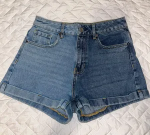 Jean Shorts thumbnail 1