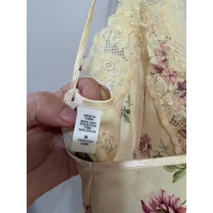 Vintage Victorias Secret Floral Satin Lace Bodysuit Cream Pink Medium thumbnail 7