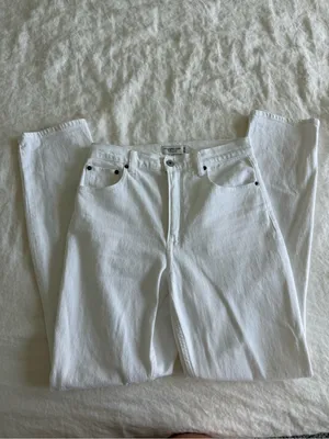 Abercrombie Slim Straight Ultra High Rise thumbnail 2