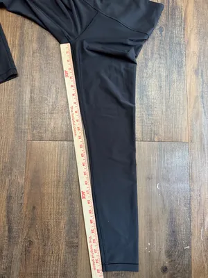 Athleta Black High-Rise Performance Leggings thumbnail 9