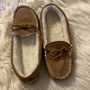 LAMO Shoes sue 10 never been worn excellent condition thumbnail 8
