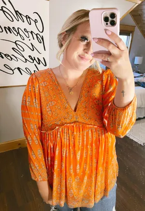 NWT Rose & Olive Floral Top thumbnail 1