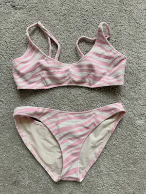 Pink Zebra Triangl Bikini thumbnail 1
