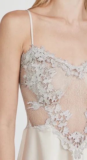 Champagne Showstopper Metallic Lace Long Gown thumbnail 4