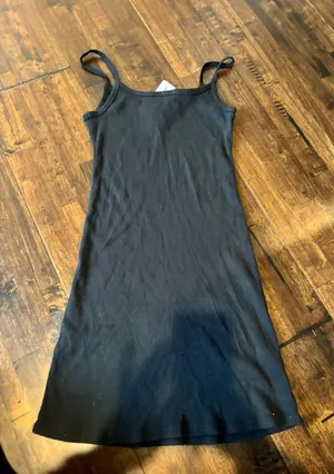 Dress thumbnail 4