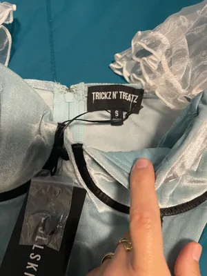 Dolls kill trickz n treatz looking glass girl costume S thumbnail 2