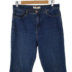 Levis 512 Perfectly‎ Slimming Bootcut Jeans Dark Wash Cotton Blend Size 14M thumbnail 2