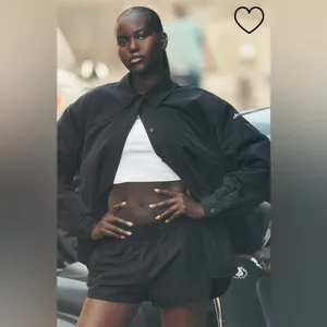 ALO Yoga NWT Socialite Shacket Jacket in Black Oversized Fit with Pockets Size S thumbnail 10