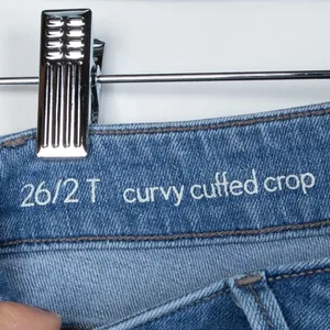 Ann Taylor Loft Curvy Cuffed Crop‎ Jeans Sz 26/2T thumbnail 4