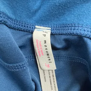 Free People Movement Blue Cropped Leggings Women’s Large High Rise Athletic Yoga thumbnail 5