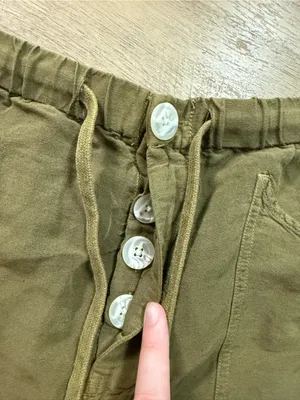 Free People Tomboy Linen Blend Raw Hem Drawstring Shorts in Army Green Sz Small thumbnail 6