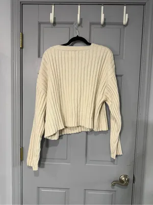 H&M Cream Ribbed V-Neck Sweater thumbnail 4