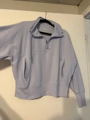 Old Navy Sweatshirt thumbnail 2