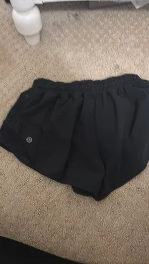 Lululemon Shorts thumbnail 3