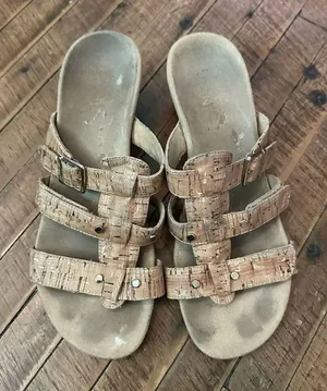 Vionic strappy tan wedge ortho arch support size 7 sandals thumbnail 1