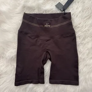 Skims Ribbed Seamless 5” Biker Shorts Phoenix Size XS thumbnail 2