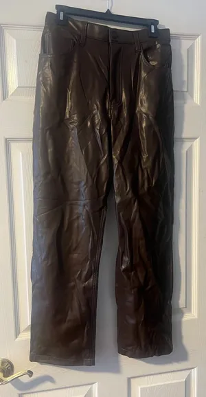 Abercrombie Women Brown Faux Leather Pants - Classic Straight Fit thumbnail 1