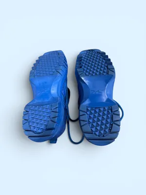 Size 6 1/2-Cardi B x Reebok Club C V2 Vital Blue thumbnail 5