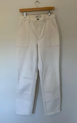 Abercrombie & Fitch The 90s Ultra High Rise Carpenter Jean White thumbnail 8