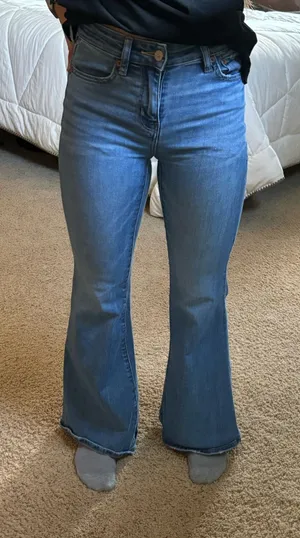 American Eagle Flare Jeans thumbnail 1