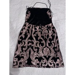 Windsor Dress size large, excellent condition, prom,‎ homecoming, formal dance thumbnail 4
