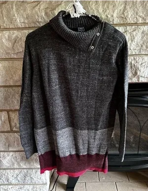 GAP turtleneck sweater gray pink snap neckline thumbnail 1