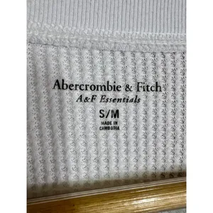 Abercrombie & Fitch AF Essential White Knit Long Sleeve Crop Sweatshirt Size S/M thumbnail 4