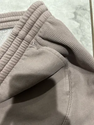 Vs pink rhtf brown sweatshorts size large Gray thumbnail 6
