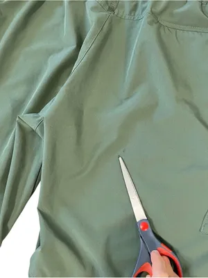 L.L. BEAN Capri Hiking Pants thumbnail 3