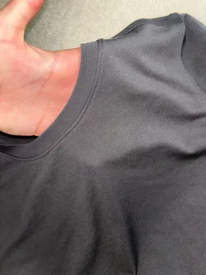 Lululemon Ultralight Waist-Length T-Shirt thumbnail 5