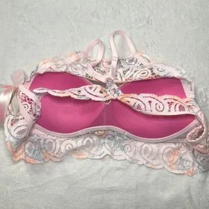 PINK‎ Victoria’s Secret Floral Push Up Women’s Lace Bralette Small thumbnail 5