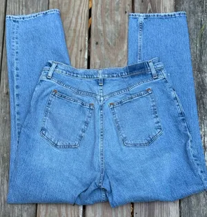 Abercrombie & Fitch The 90s Straight Ultra High Rise Jeans Size 33 16R thumbnail 2