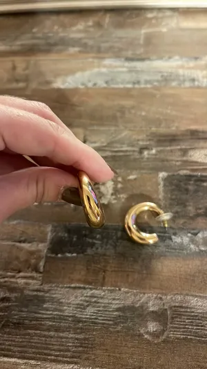 gold hoop earrings thumbnail 2